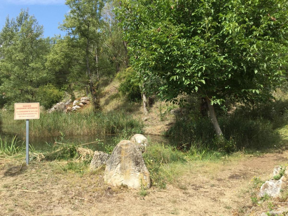 Mazet Lavande Saint-Martin-de-Bromes ภายนอก รูปภาพ